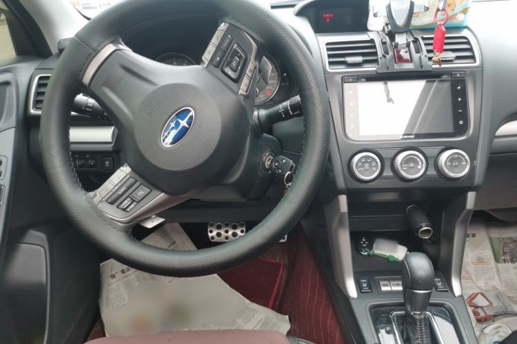 Used Subaru Forester 2015 2.0i Special Edition Commemorative Model Steering Wheel
