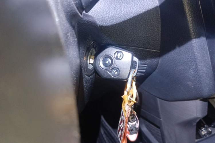 Used Subaru Forester 2015 2.0i Special Edition Commemorative Model Vehicle Key