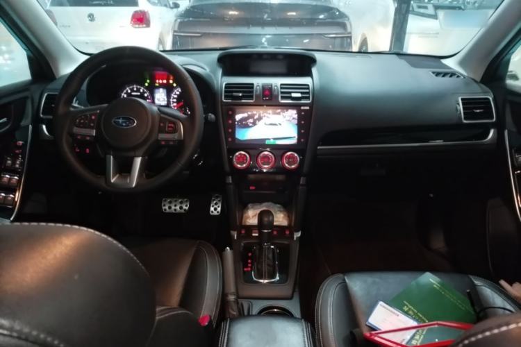 Used Subaru Forester 2016 2.0i Fashion Navigation Edition Center Console