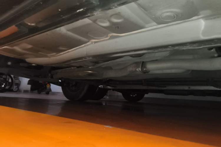 Used Subaru Forester 2016 2.0i Luxury Navigation Edition Chassis Front Right