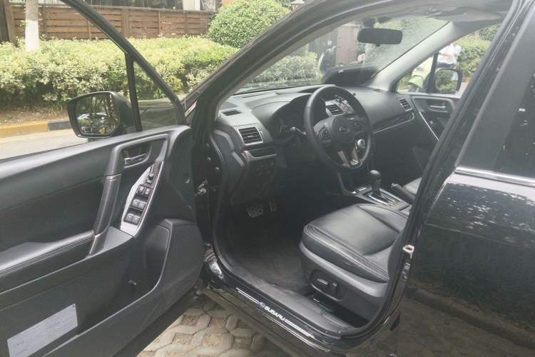 Used Subaru Forester 2016 2.0i Fashion Navigation Edition Driver Seat