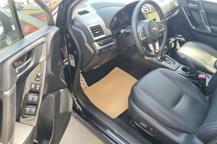 Used Subaru Forester 2016 2.0i Fashion Navigation Edition Driver Seat