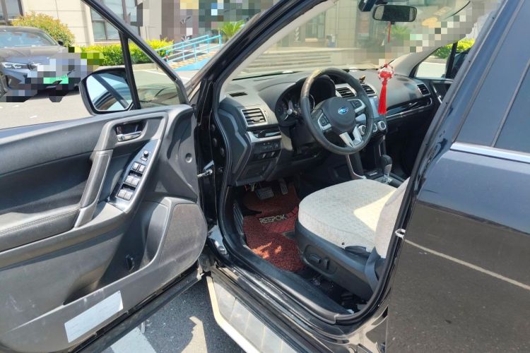 Used Subaru Forester 2016 2.0i Luxury Navigation Edition Driver Seat