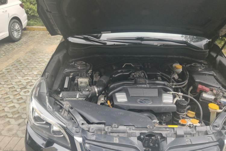 Used Subaru Forester 2016 2.0i Fashion Navigation Edition Engine Bay Right