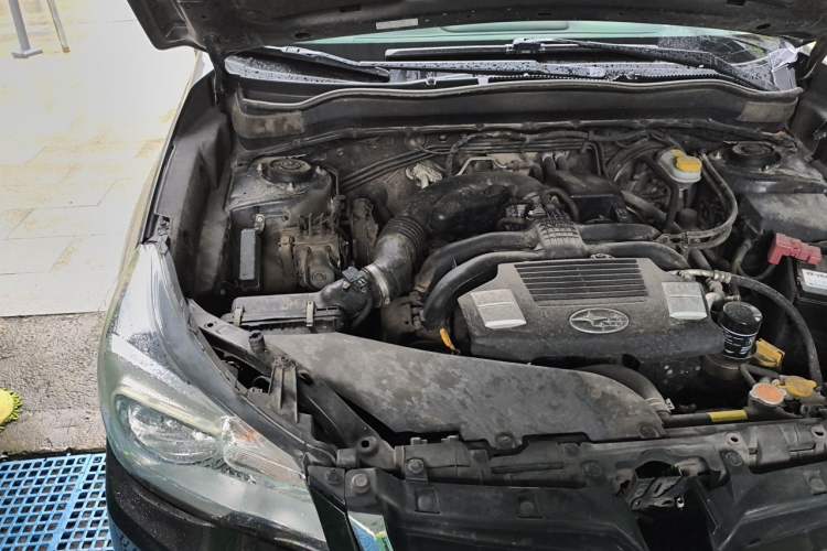 Used Subaru Forester 2016 2.0i Luxury Navigation Edition Engine Bay Right