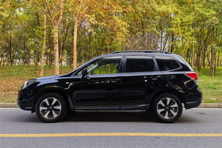 Used Subaru Forester 2016 2.0i Luxury Navigation Edition Exterior 2