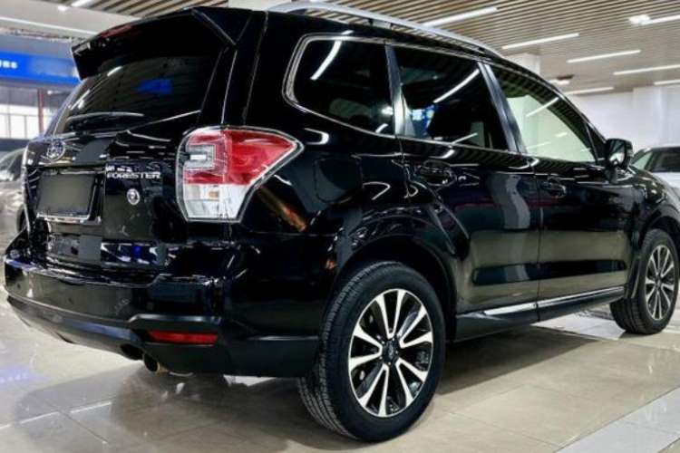 Used Subaru Forester 2016 2.0i Fashion Navigation Edition Exterior 3