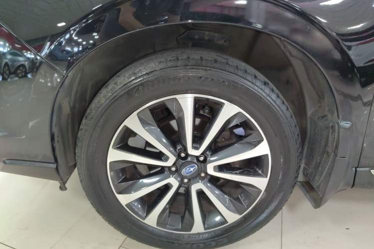 Used Subaru Forester 2016 2.5i Prestige Navigation Edition Exterior 4