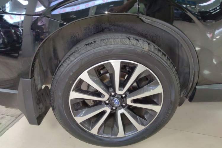 Used Subaru Forester 2016 2.5i Prestige Navigation Edition Exterior 5