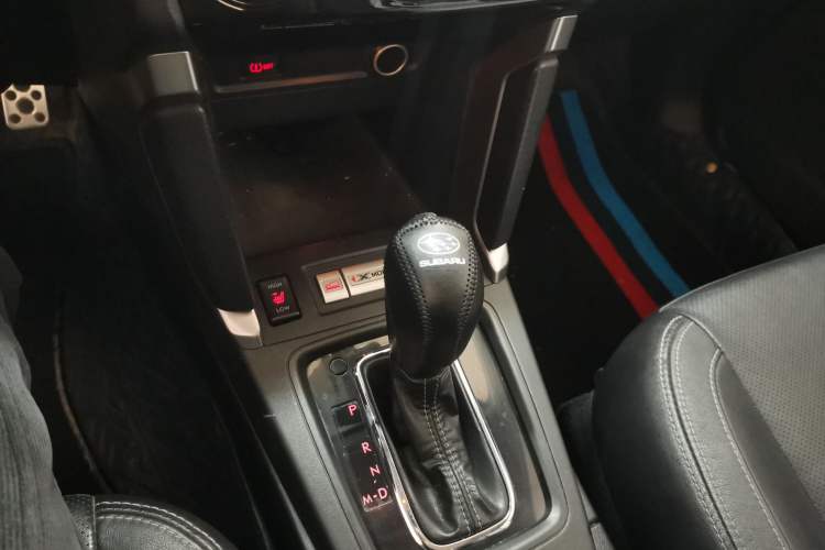 Used Subaru Forester 2016 2.0i Fashion Navigation Edition Gear Lever