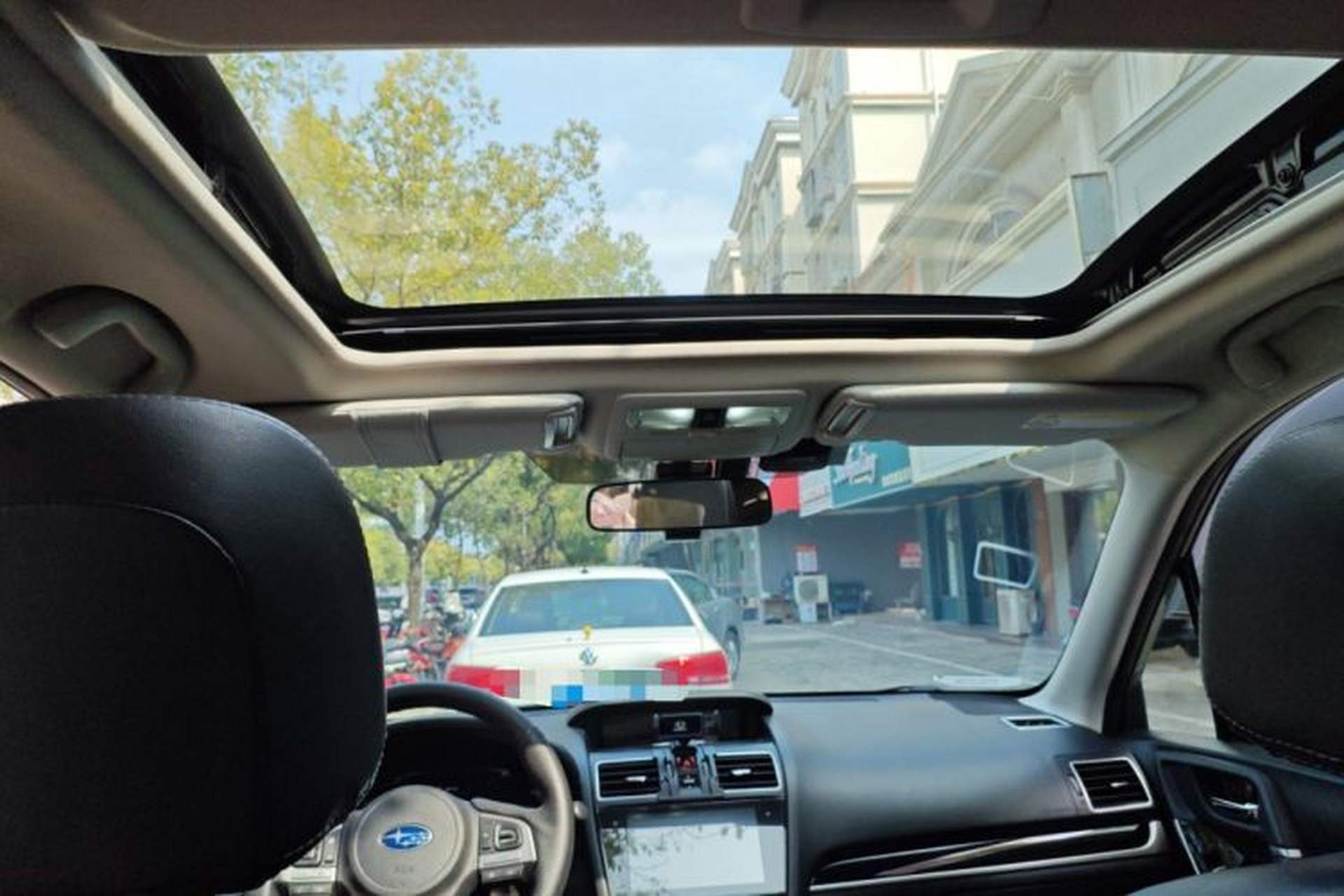 Used Subaru Forester 2016 2.5i Luxury Navigation Edition Headliner