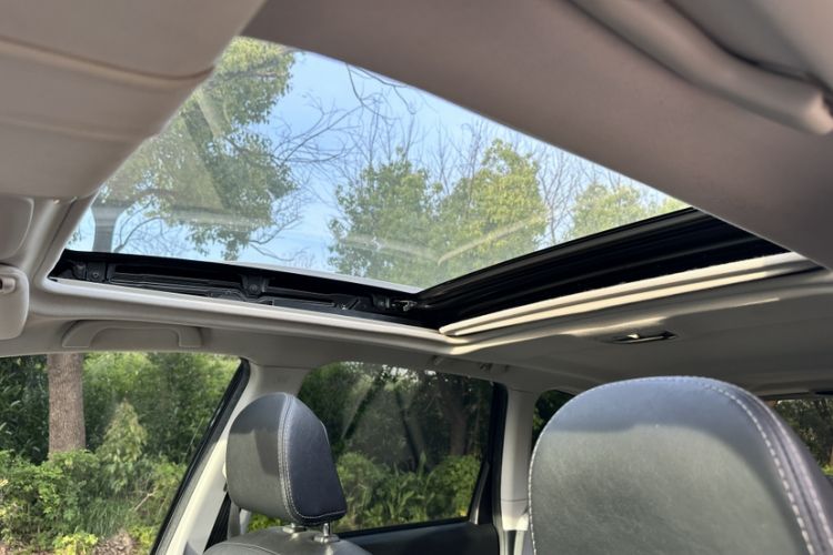 Used Subaru Forester 2016 2.0i Fashion Navigation Edition Headliner