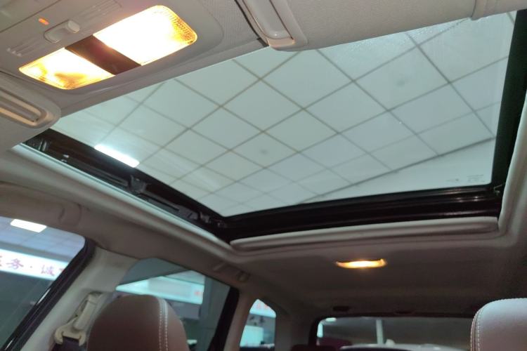 Used Subaru Forester 2016 2.5i Prestige Navigation Edition Headliner