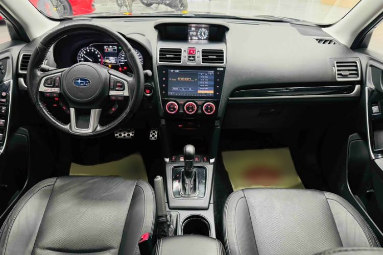 Used Subaru Forester 2016 2.5i Prestige Navigation Edition Interior 1