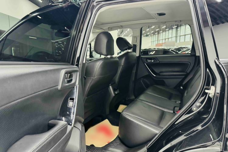 Used Subaru Forester 2016 2.5i Prestige Navigation Edition Interior 3