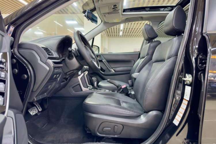 Used Subaru Forester 2016 2.0i Fashion Navigation Edition Interior 3