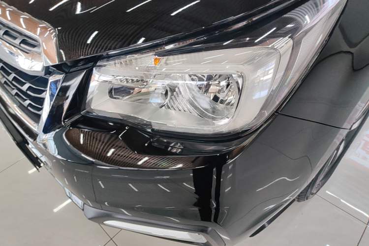 Used Subaru Forester 2016 2.0i Luxury Navigation Edition Left Front Headlight