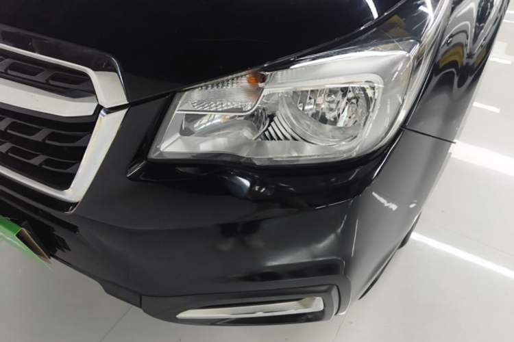 Used Subaru Forester 2016 2.0i Luxury Navigation Edition Left Front Headlight