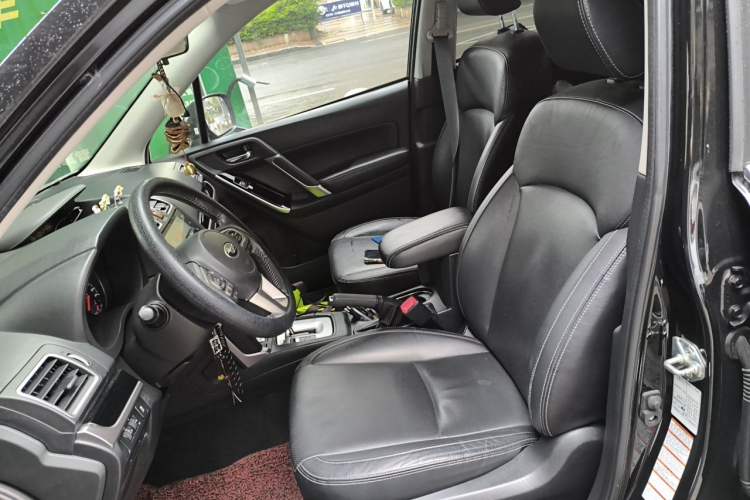 Used Subaru Forester 2016 2.0i Luxury Navigation Edition Left Front Seat