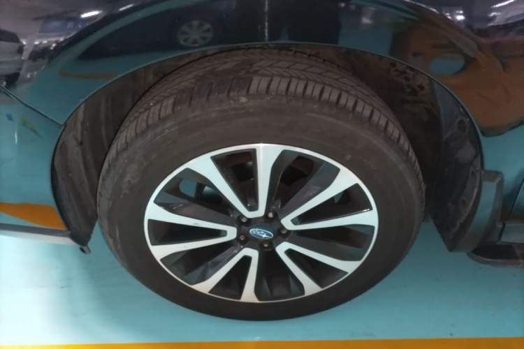 Used Subaru Forester 2016 2.0i Fashion Navigation Edition Left Front Wheel Hub