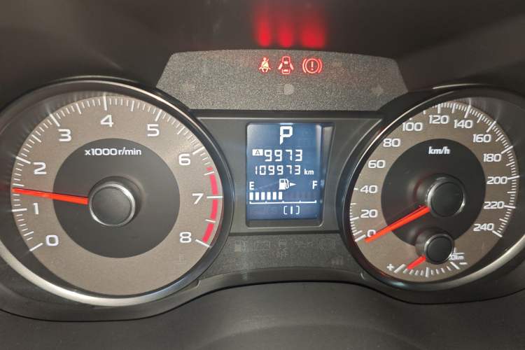 Used Subaru Forester 2016 2.0i Fashion Navigation Edition Odometer Close Up