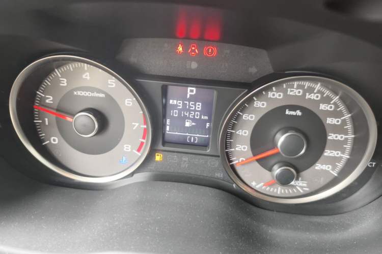 Used Subaru Forester 2016 2.0i Fashion Navigation Edition Odometer Close Up