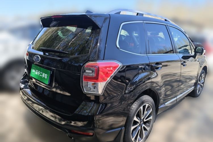 Used Subaru Forester 2016 2.0i Fashion Navigation Edition Rear Right 45 Deg