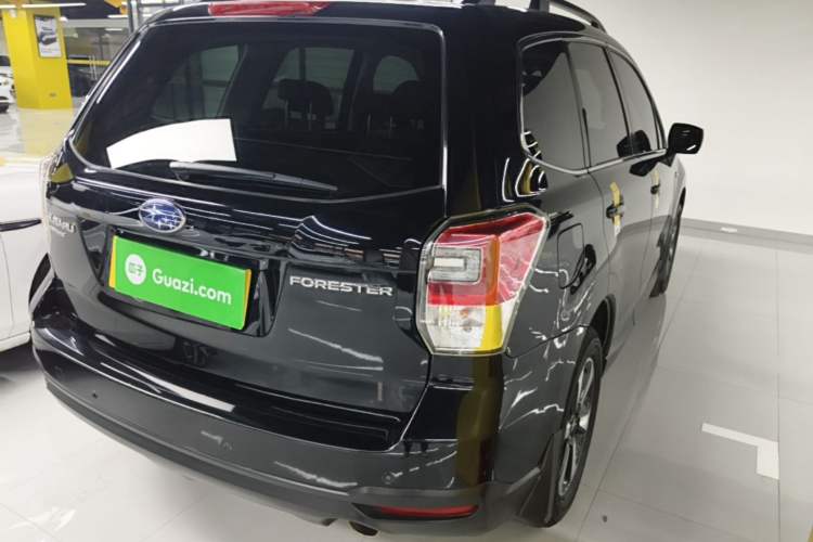 Used Subaru Forester 2016 2.0i Luxury Navigation Edition Rear Right 45 Deg