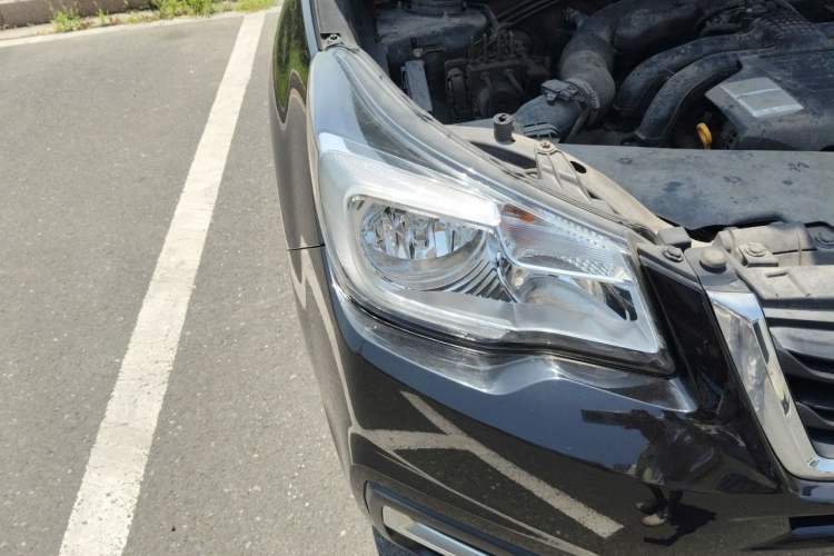 Used Subaru Forester 2016 2.0i Luxury Navigation Edition Right Front Headlight