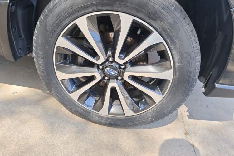 Used Subaru Forester 2016 2.0i Fashion Navigation Edition Right Front Wheel Hub