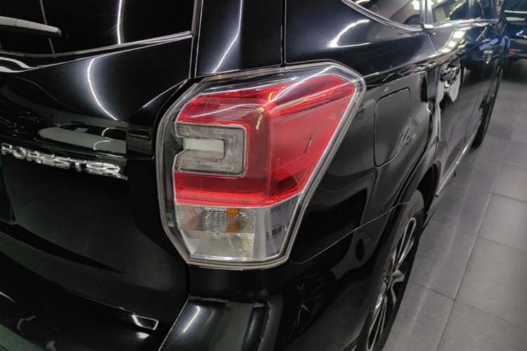 Used Subaru Forester 2016 2.0i Fashion Navigation Edition Right Rear Taillight