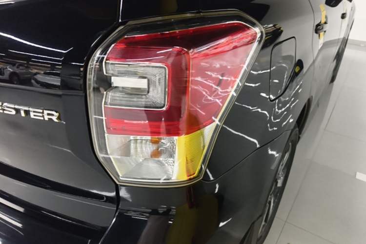Used Subaru Forester 2016 2.0i Luxury Navigation Edition Right Rear Taillight