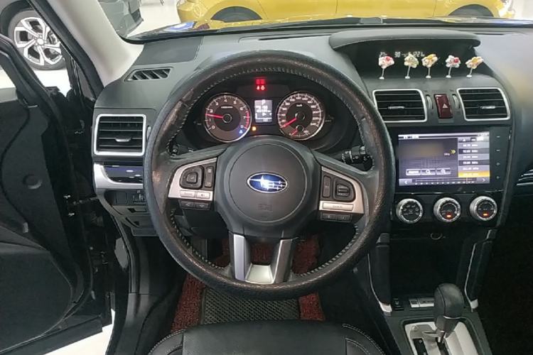 Used Subaru Forester 2016 2.0i Luxury Navigation Edition Steering Wheel
