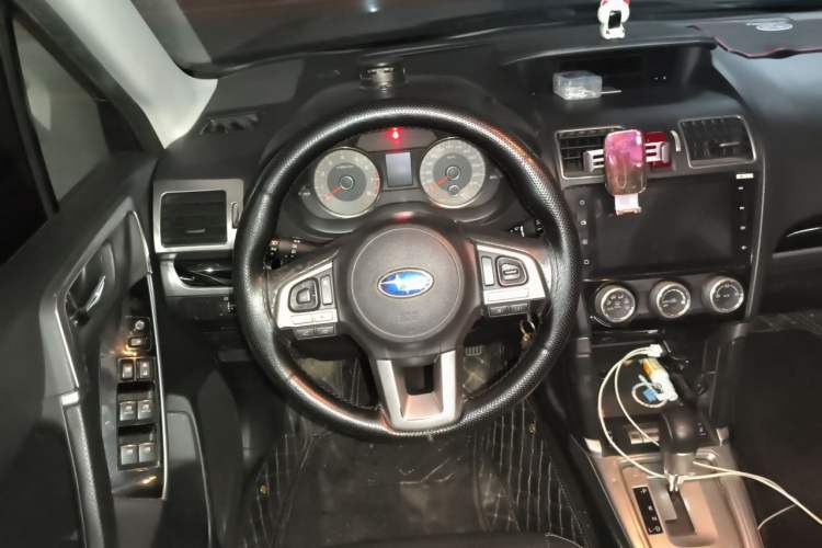 Used Subaru Forester 2016 2.0i Luxury Navigation Edition Steering Wheel