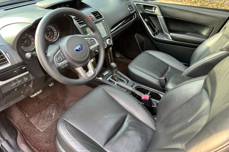 Used Subaru Forester 2016 2.0i Fashion Navigation Edition Steering Wheel