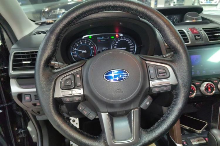 Used Subaru Forester 2016 2.5i Prestige Navigation Edition Steering Wheel