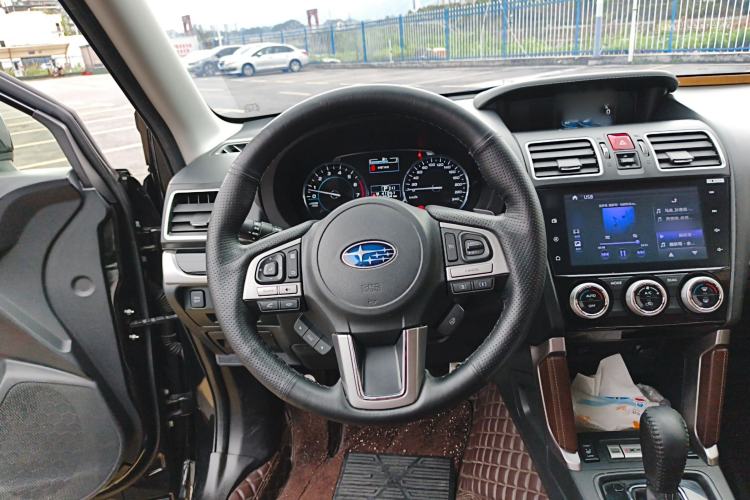 Used Subaru Forester 2016 2.5i Prestige Navigation Edition Steering Wheel
