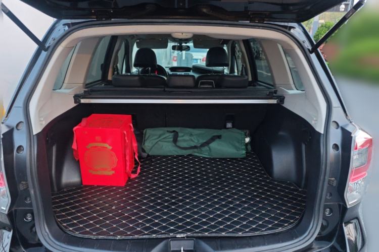 Used Subaru Forester 2016 2.0i Fashion Navigation Edition Trunk