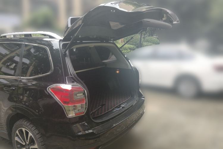 Used Subaru Forester 2016 2.0i Fashion Navigation Edition Trunk