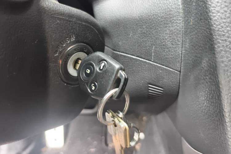 Used Subaru Forester 2016 2.0i Fashion Navigation Edition Vehicle Key