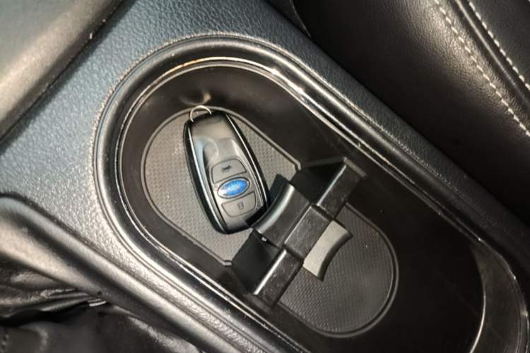 Used Subaru Forester 2016 2.5i Prestige Navigation Edition Vehicle Key