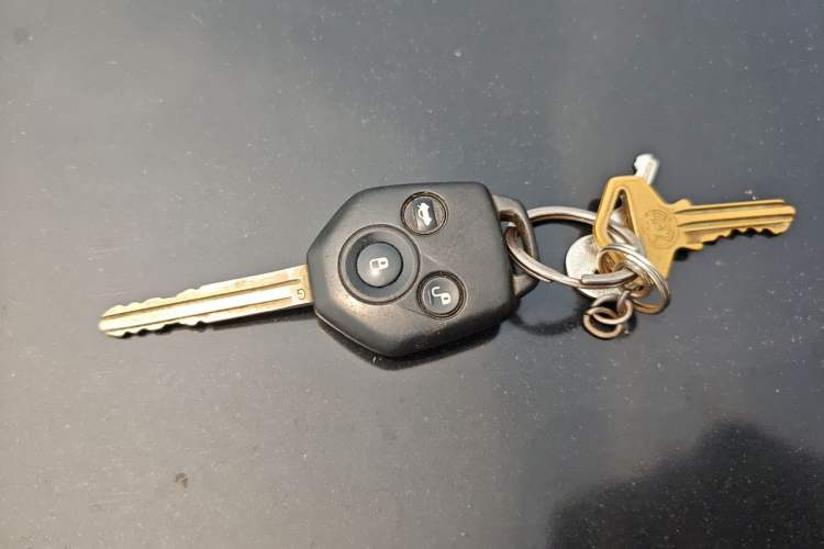 Used Subaru Forester 2016 2.0i Fashion Navigation Edition Vehicle Key