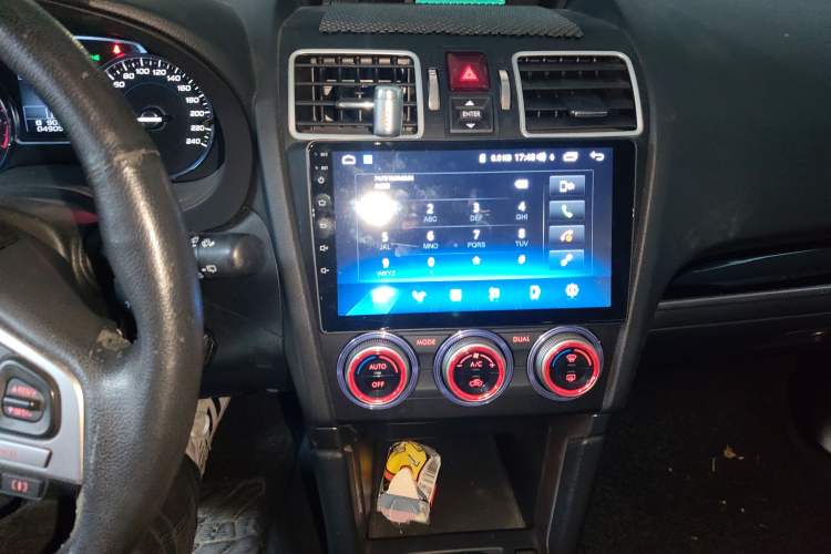 Used Subaru Forester 2016 2.5i Luxury Navigation Edition Audio And AC Panel