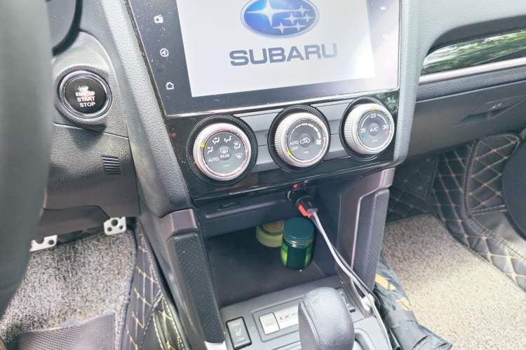Used Subaru Forester 2016 2.0i Fashion Navigation Edition Audio And AC Panel