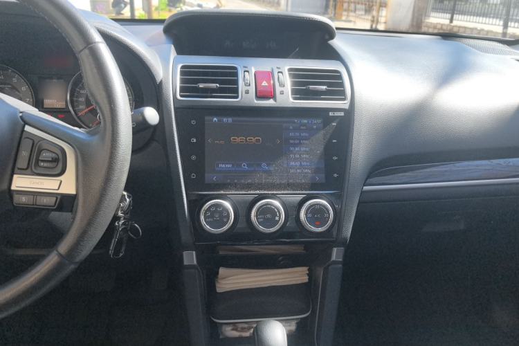 Used Subaru Forester 2016 2.0i Luxury Navigation Edition Audio And AC Panel