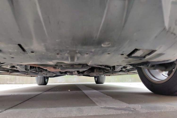 Used Subaru Forester 2016 2.5i Prestige Navigation Edition Chassis Front