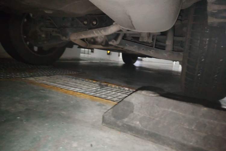Used Subaru Forester 2016 2.0i Luxury Navigation Edition Chassis Rear Right
