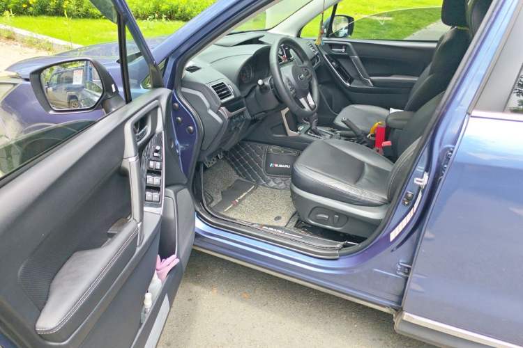 Used Subaru Forester 2016 2.0i Fashion Navigation Edition Driver Seat