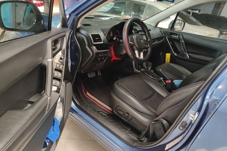 Used Subaru Forester 2016 2.0i Fashion Navigation Edition Driver Seat