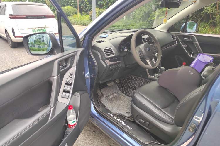 Used Subaru Forester 2016 2.5i Luxury Navigation Edition Driver Seat